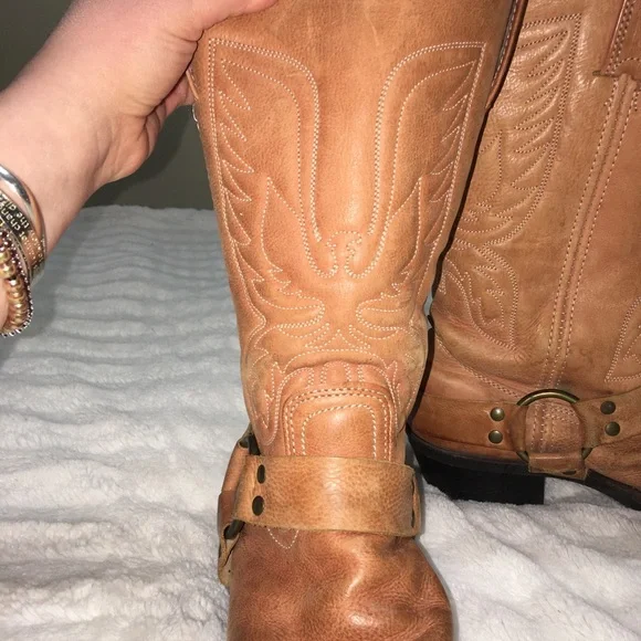 Frye RARE Vintage Coral Embroidered Eagle Phenix Rising Harness Riding Boot  8.5 - Picture 11 of 14